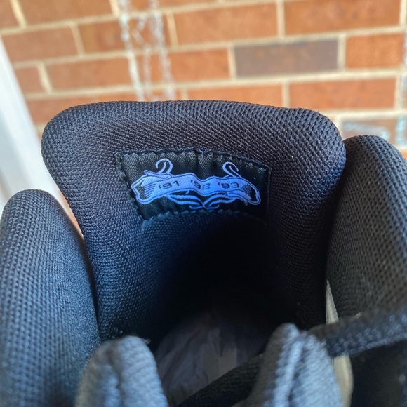 JORDAN 6 RINGS - Picture 5 of 9